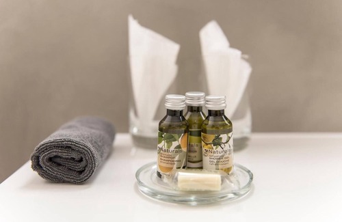 Yverdon-les-Bains Hotel | Exceptional Hôtel du Théâtre: Spa, Dining & Accessibility