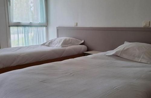 Egletons Hotel | Relax at Hôtel VVF Eden Lake with Pool and Pet-Friendly Rooms
