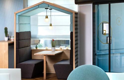 Grenelle Hotel | Modern Hôtel Eiffel Saint Charles with Family-Friendly Amenities
