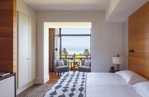 Neuvecelle Hotel | Discover Hôtel Ermitage: Pool, Spa & Ocean Views Await