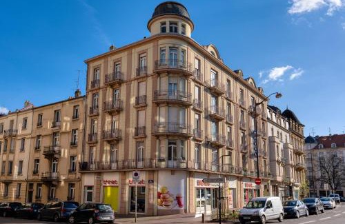 Nouvelle Ville Hotel | Explore Hôtel Escurial - Centre Gare: Family-Friendly Stay
