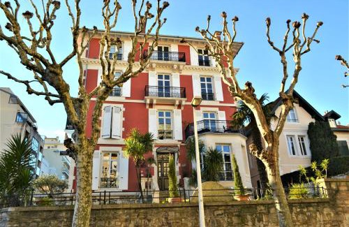 Biarritz City Centre Hotel | Beautiful Oceanfront Hôtel & Espace Bien-être La Maison du Lierre