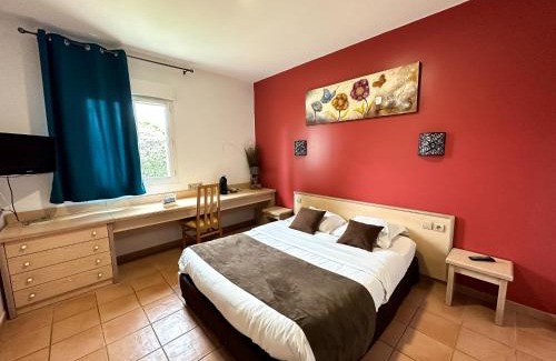 Saint-Jean-le-Centenier Hotel | Delightful Stay at Logis Hôtel Restaurant Le Mas de Mon Père