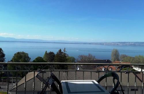 Evian-les-Bains Hotel | Child-Friendly Hôtel Evian Express: 9/10 Guest Rated Stay