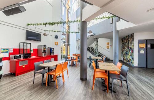 Ostwald Hotel | Budget-Friendly Hôtel F1 Strasbourg Sud La Vigie Awaits You