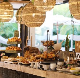 Cogolin Hotel | Discover Hôtel Font Mourier: 4-Star Oceanfront Escape