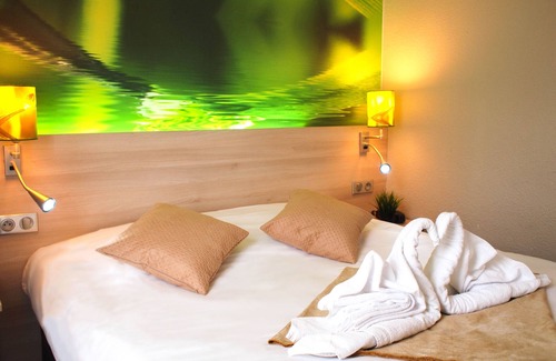 Valframbert Hotel | Comfortable Hôtel Inn Design Alencon with Restaurant & Spa
