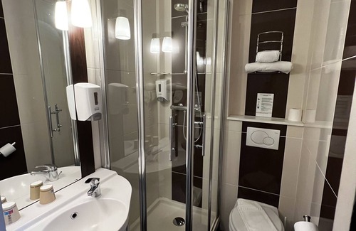 Langres Hotel | Budget-Friendly Hôtel Inn Design Langres with Restaurant & More