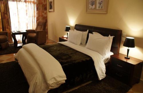 Oulad Yaich Hotel | Relax at Hôtel Jnane Ain Asserdoune with Pool & Spa
