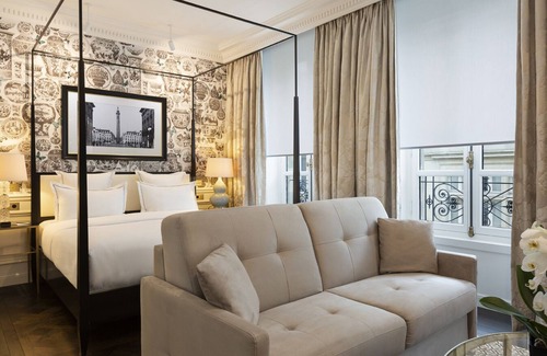 Chaillot Hotel | Experience Elegance at Hôtel Keppler - Rated 9.6/10