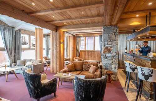 Tignes le Lac Hotel | Discover Hôtel L'Aiguille Percée: Oceanfront Bliss Awaits