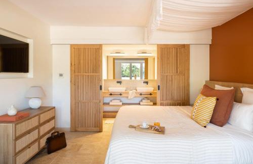 Ramatuelle Hotel | Discover Hôtel L'Escalet: Oceanfront Retreat with Top Amenities