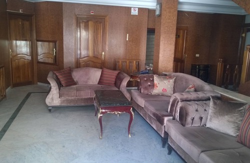 El Menzah Hotel | Budget-Friendly Hôtel L'Excellence with Family Amenities