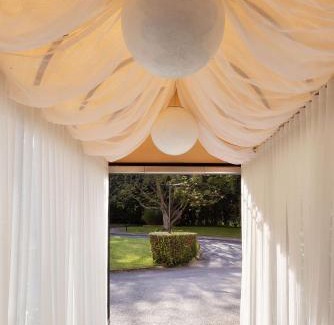 Saint-Martin-aux-Chartrains Hotel | Elegant Les Jardins de Deauville with Oceanfront Amenities