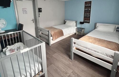 Chatellerault Hotel | Discover Family-Friendly Comfort at Hôtel L'Univers