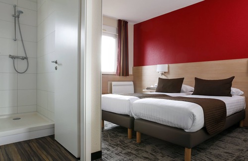 Biesheim Hotel | Discover Hôtel La Clef Des Champs: Family-Friendly Retreat