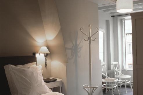Lyons-la-Foret Hotel | Relax at Hôtel La Licorne & Spa with Oceanfront Views
