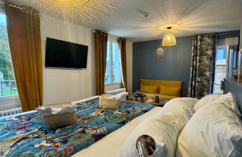 Erdeven Hotel | Pet-Friendly Retreat at Maison des Dunes with Hot Tub