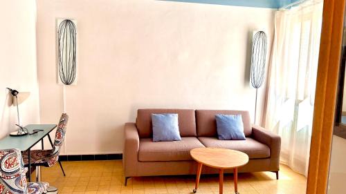 Arles City Centre Hotel | Discover Hôtel La Muette: Pet-Friendly Retreat with Breakfast