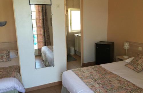 La Nartelle Hotel | Relax at Hôtel La Nartelle: Oceanfront & Pet-Friendly Stay