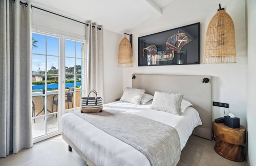 La Nartelle Hotel | Family-Friendly Hôtel La Nartelle with Pool & Breakfast