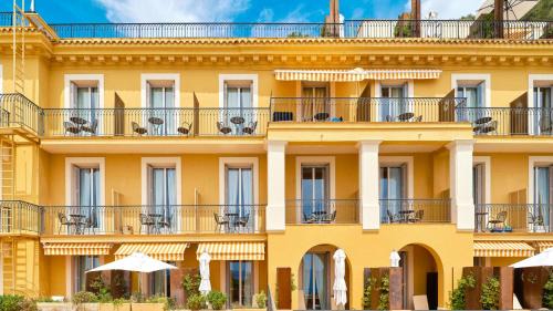 Old Town Hotel | Elegant Hôtel La Pérouse Nice with Oceanfront Luxury