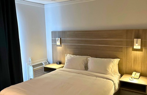 Mauricie Hotel | Eco-Friendly Hôtel La porte de la Mauricie with Breakfast