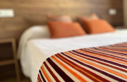 Saint-Cyprien Hotel | Relaxing Oceanfront Retreat at Hôtel Le Belvedere