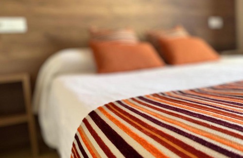 Saint-Cyprien Hotel | Relaxing Oceanfront Retreat at Hôtel Le Belvedere