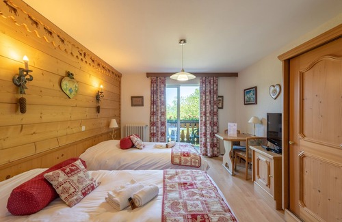 Saint-Paul-en-Chablais Hotel | Relax at Hôtel Le Bois Joli: Pool, Spa & Family-Friendly