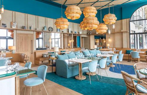Biarritz City Centre Hotel | Experience Oceanfront Bliss at Hôtel Le Café de Paris