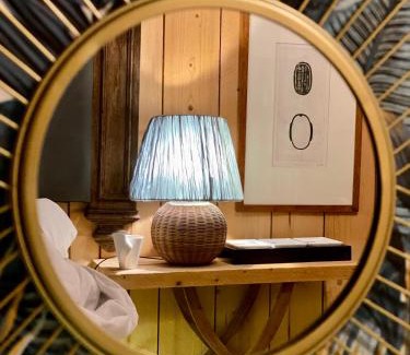 Cap-Ferret Hotel | Discover Hôtel Le Caillebotis: Top-Rated Dining Experience