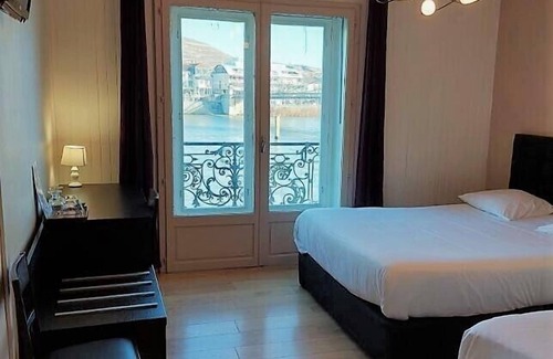 Tournon-sur-Rhone Hotel | Elegant Hôtel Le Château with Spa and Family-Friendly Perks