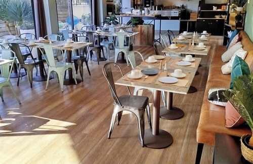 Antibes City Centre Hotel | Discover Hôtel le Collier: Eco-Friendly and Family Friendly