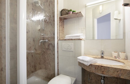 Antibes City Centre Hotel | Discover Hôtel le Collier: Eco-Friendly and Family Friendly