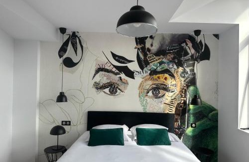 Charleville-Mezieres Hotel | Discover Hôtel Le Dormeur du Val - 4-Star Family Stay!
