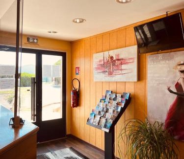 Pannes Hotel | Welcoming Hôtel Le Forestia: Pet-Friendly & Family-Centric