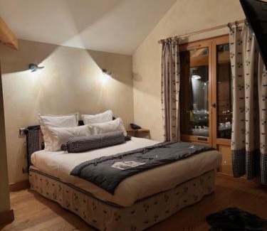 Mont-Saxonnex Hotel | Explore Hôtel le Jalouvre: Pet-Friendly with High Ratings