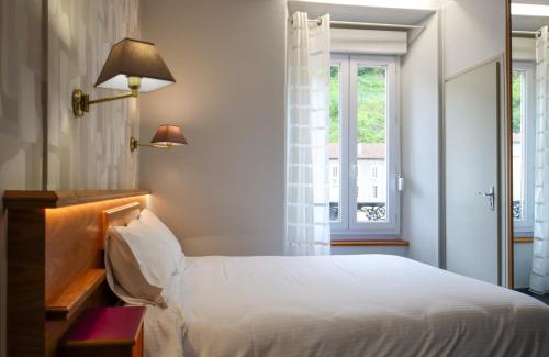 Foix Hotel | Pet-Friendly Hôtel Le Lons: Family Comfort Awaits You