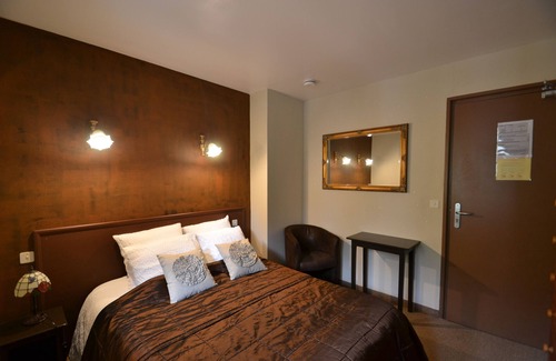 Villars-Colmars Hotel | Discover Hôtel Restaurant Le Martagon: Spa & Family-Friendly