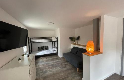 La Canourgue Hotel | Inviting Stay at Hôtel Le Moulin D'Olt with Ocean View