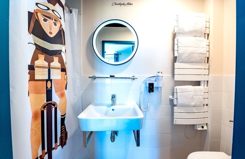 Sault Hotel | Exceptional Hôtel Le Nesk with Pool and Spa Amenities