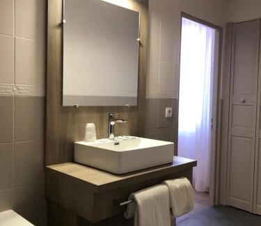 Pamiers Hotel | Discover Hôtel Le Roi Gourmand: Pet-Friendly Stay Awaits
