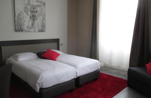 Sable-sur-Sarthe Hotel | Discover Oceanfront Comfort at Hôtel Le Saint Martin