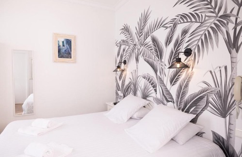 La Baule-Escoublac Hotel | Ocean View Comfort at Hôtel Le Saint Pierre, La Baule-Escoublac