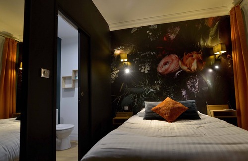 Cherbourg-en-Cotentin Hotel | Discover Hôtel Le Tiburon: Spa Retreat with Breakfast Included