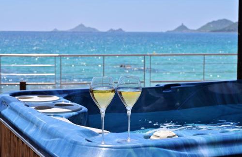 Ajaccio Hotel | Discover Oceanfront Bliss at Hôtel Le Week end - 4 Stars