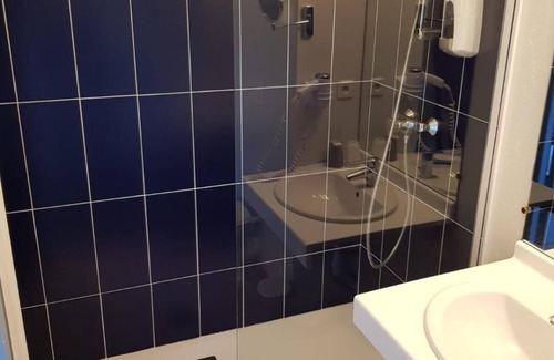 La Gare Hotel | Family-Friendly Hôtel Les Commerçants with Relaxing Spa
