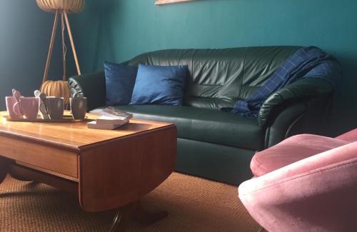 Agon-Coutainville Hotel | Experience Oceanfront Bliss at Hôtel Les Coutainvillaises