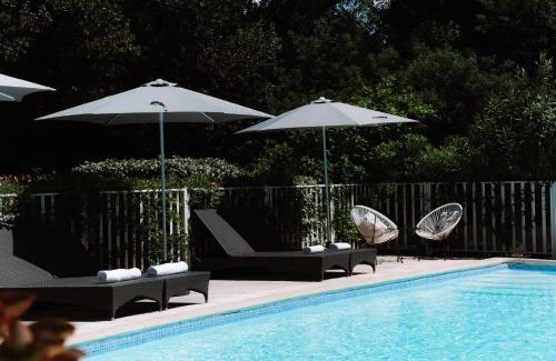 Soorts-Hossegor Hotel | Discover Hôtel Les Fougères: Pet-Friendly with Ocean Views